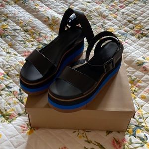 Naked Feet Sandals, size 8.5, NWT!